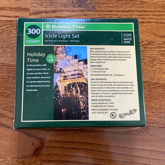 Icicle Lights Set - Picture 5 of 5